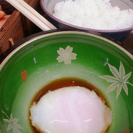 五頭今板温泉　湯本館の朝食、温泉卵の画像